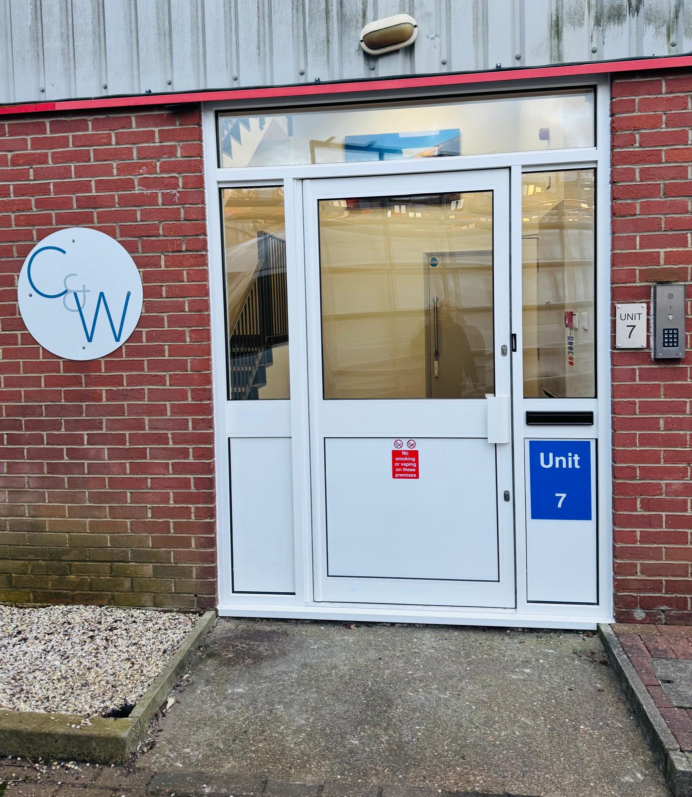 Aluminium Shop Fronts & Commercial Glazing in Beaconsfield