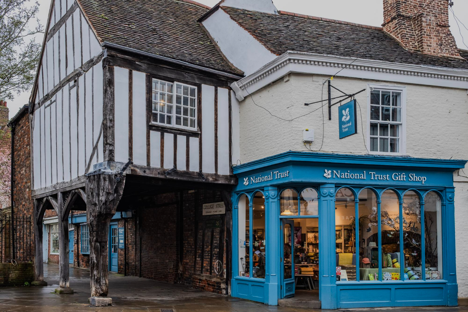 wooden windows in AR Shopfront